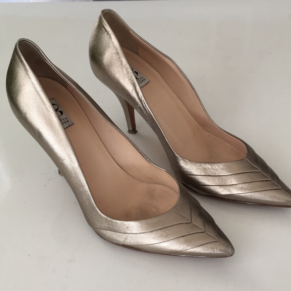 Barney’s New York CO-OP gold pumps